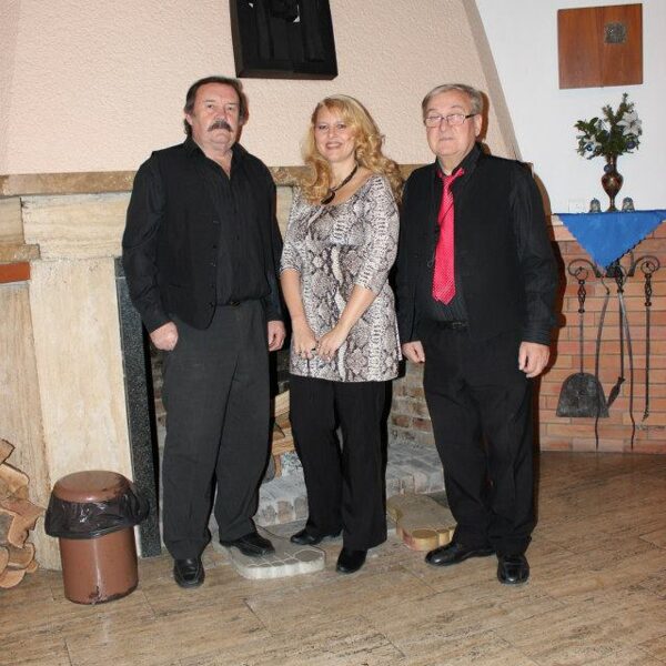 Kočovce - vianočný večierok STU Bratislava (6.12.2013)